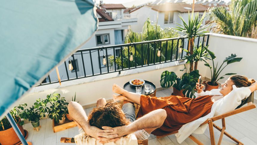 Booking.com - Save at least 15% on homestays + 4% extra cashback credit for Carers