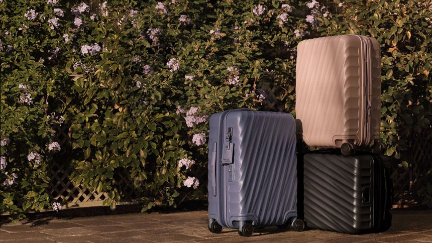 Case Luxury Luggage - 12% Carers discount