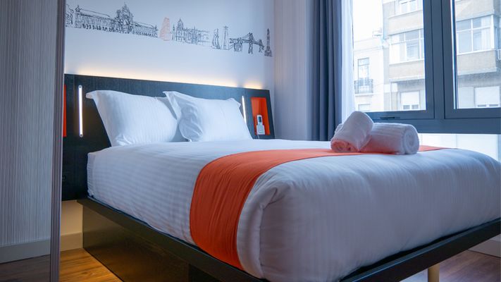 easyHotel - Carers Discount